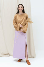 Load image into Gallery viewer, Noah silk blouse / camel