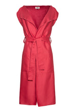 Load image into Gallery viewer, Eden waistcoat / cherry red