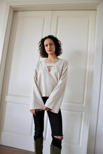 Load image into Gallery viewer, Challenger blouse / beige