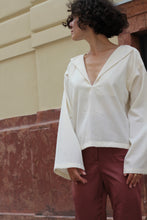 Load image into Gallery viewer, Challenger blouse 2.0 / off-white