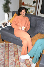 Load image into Gallery viewer, Homewear / Soft flare trousers / terracotta