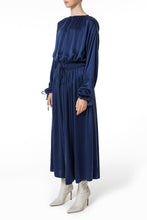 Load image into Gallery viewer, Phantasy silk dress