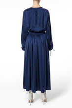 Load image into Gallery viewer, Phantasy silk dress