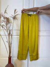 Load image into Gallery viewer, SOLA Lounge Pants
